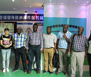 南非客戶來中國廣州博菲特進口健身房器材