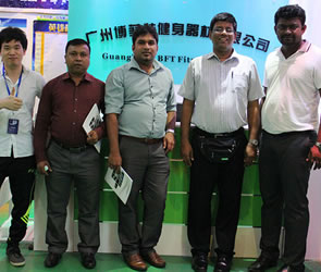 斯里蘭卡客戶來中國廣州博菲特進口健身房器材