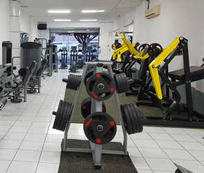 墨西哥客戶來中國采購健身器材 博菲特健身器材案例