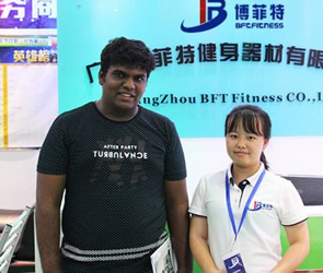 印度客戶來我們博菲特進口健身房器材