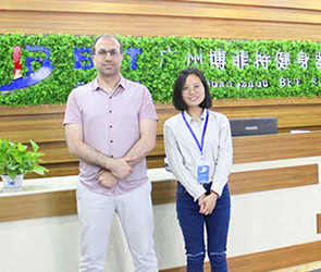 博菲特商用健身器材廠家出口健身器械到卡塔爾