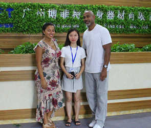 中國(guó)健身房器材廠家出口健身設(shè)備到美國(guó)