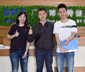 印尼客戶(hù)來(lái)中國(guó)采購(gòu)健身房器械