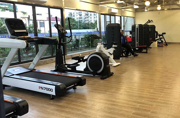 二百平米健身房的健身器材配置分布與投資成本