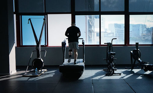 科學(xué)搭配健身器材，提升健康養(yǎng)老體驗(yàn)