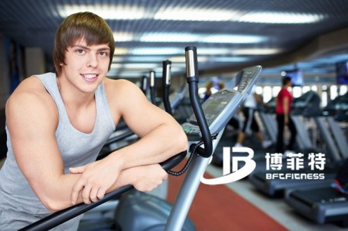 如何挑選適合自己運(yùn)動(dòng)鍛煉的健身器材