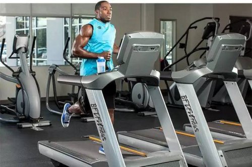 跑步機(jī)真的傷膝蓋嗎？健身房商用跑步機(jī)呢？