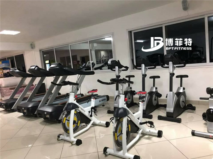 博菲特動(dòng)感單車(chē)