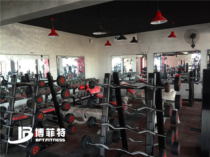 伊拉克健身器材