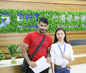 沙特阿拉伯客戶來中國采購博菲特品牌商用健身房器材