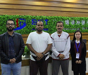 沙特阿拉伯客戶到中國進口博菲特健身器材