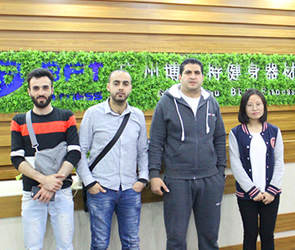 黎巴嫩客戶找商用健身器材生產(chǎn)廠家 并與博菲特合作