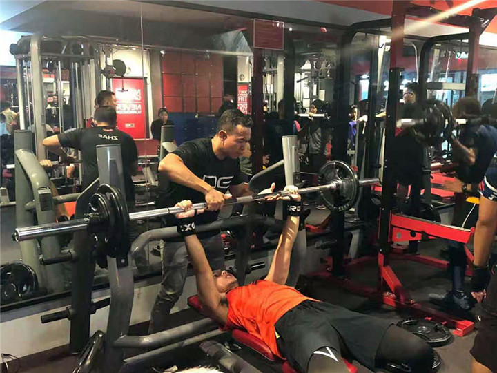 文萊健身房器材