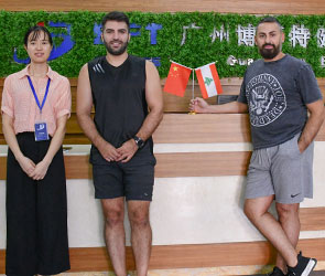 黎巴嫩客戶(hù)來(lái)中國(guó)采購(gòu)健身房器材