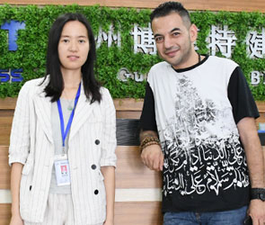 沙特客戶(hù)來(lái)中國(guó)進(jìn)口商用健身房器械