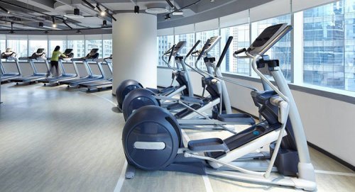 橢圓機健身器材的功能與選購要點